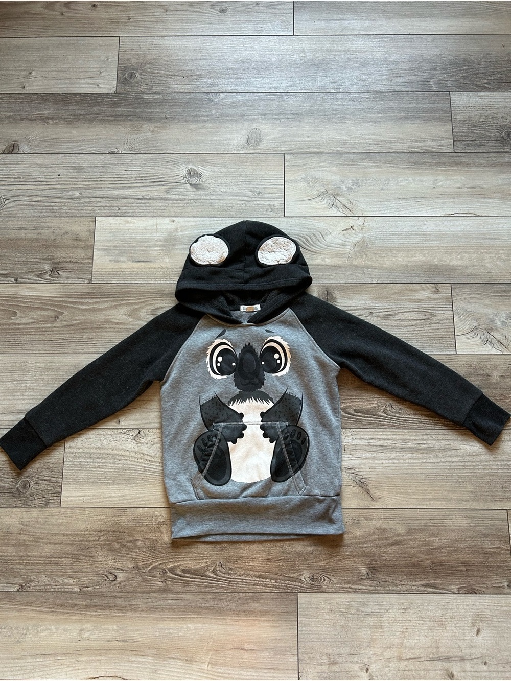 Kids pullover hoodie size small